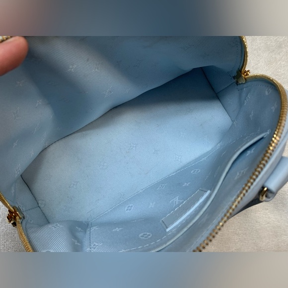 Louis Vuitton Alma BB Bubblegram Leather Ice Blue Glacier Bag - Picture 15 of 16